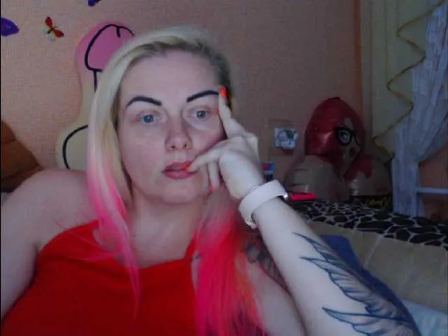 Live sex webcam photo for melek-7250 #291734766