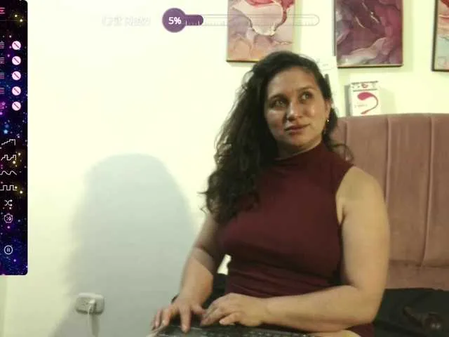 Live sex webcam photo for meliisa-milf #277498803