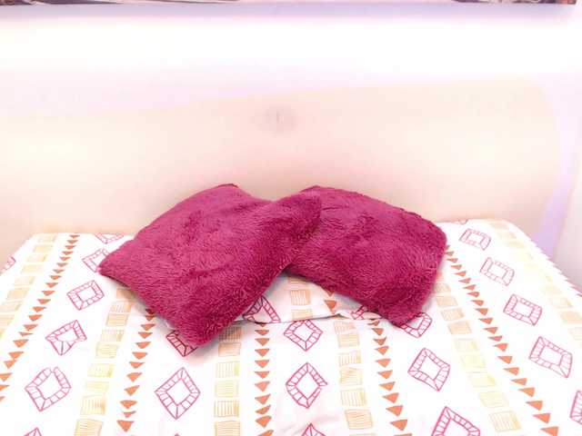 Live sex webcam photo for melisatorrez #292300767