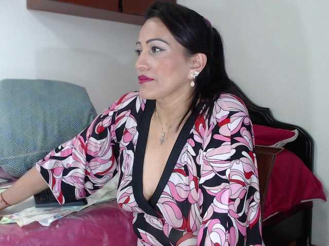 Live sex webcam photo for melisensual #277877929