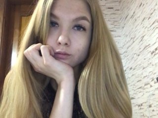Live sex webcam photo for MelissaLovex #149014282