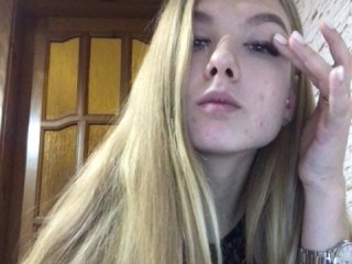 Live sex webcam photo for MelissaLovex #149015780