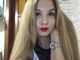 Live sex webcam photo for MelissaLovex #149136539