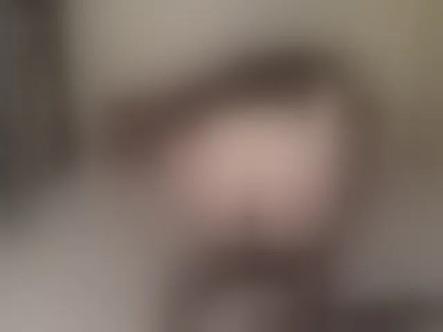 Live sex webcam photo for mellannie8 #293734440