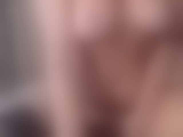 Live sex webcam photo for mellannie8 #294101482