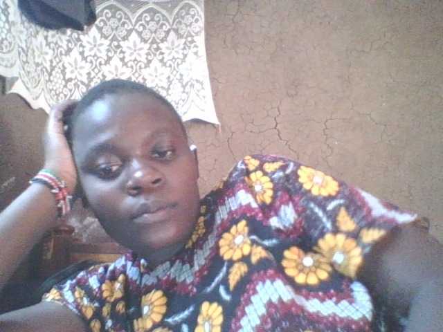 Live sex webcam photo for meloddy #290560270