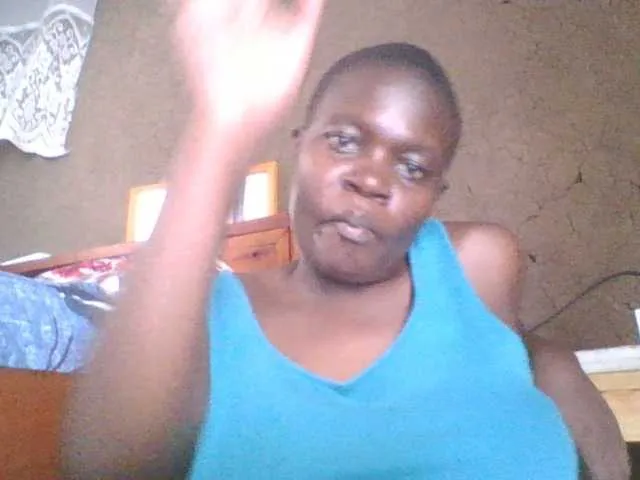 Live sex webcam photo for meloddy #291306578