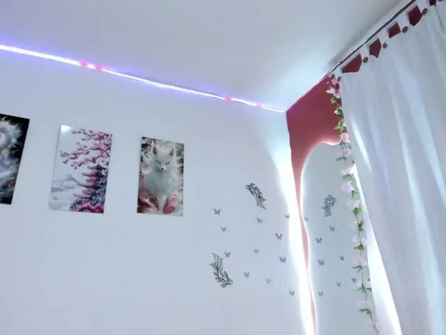 Live sex webcam photo for melody-cute10 #292286944