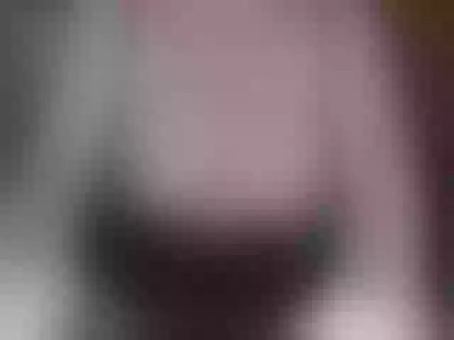 Live sex webcam photo for meloncitos25 #291070321