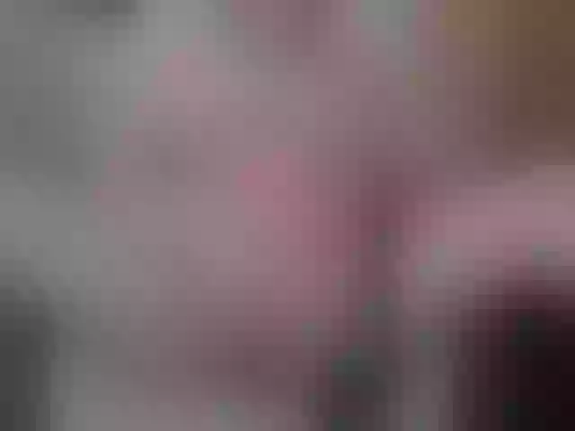 Live sex webcam photo for meloncitos25 #291359963