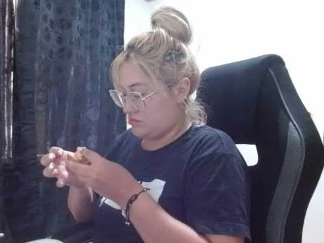 Live sex webcam photo for melytom #276205314