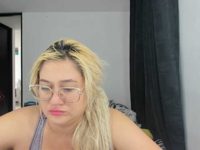 Live sex webcam photo for melytom #277880554