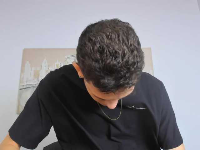 Live sex webcam photo for memphiis1 #277503507