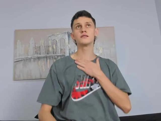 Live sex webcam photo for memphiis1 #277645632