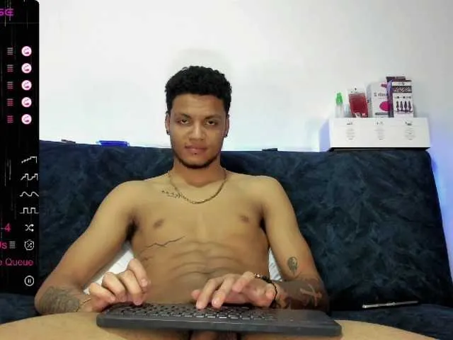 Live sex webcam photo for menbigcock22 #277114119