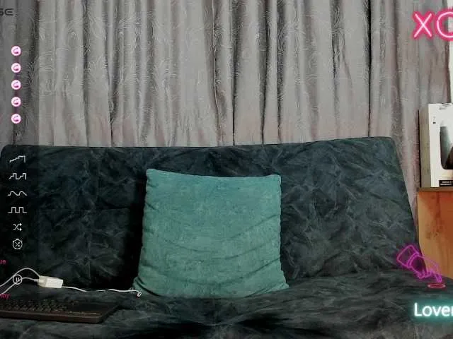 Live sex webcam photo for menbigcock22 #277438995