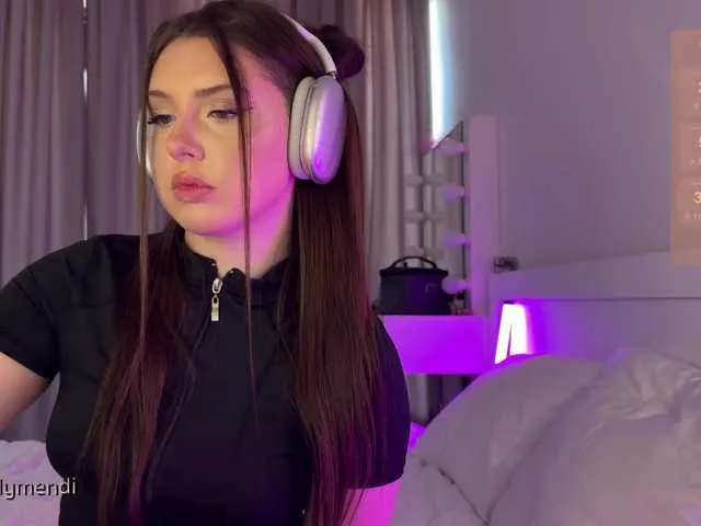 Live sex webcam photo for mendi- #290393882