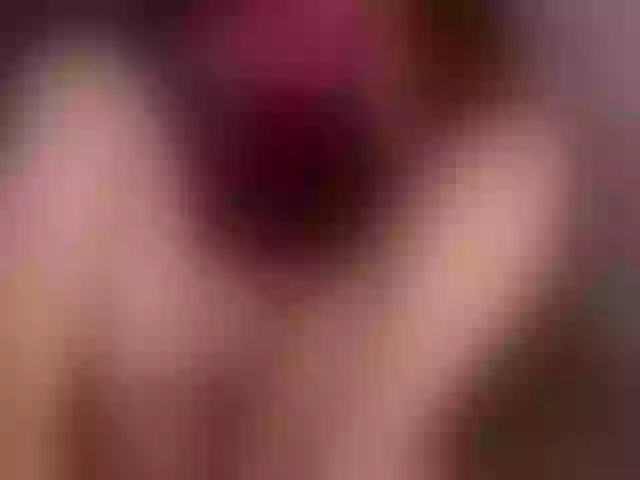 Live sex webcam photo for mendi- #290570437