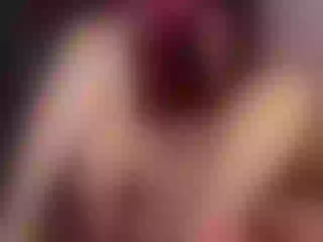 Live sex webcam photo for mendi- #290577424