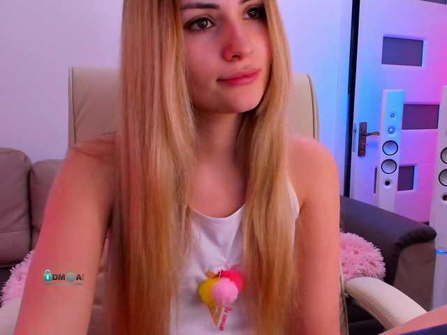 Live sex webcam photo for meow #272226099