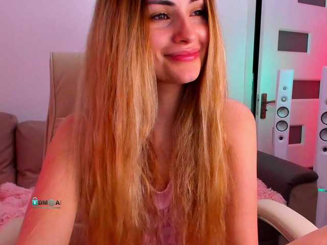 Live sex webcam photo for meow #273143757