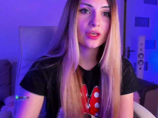 Live sex webcam photo for meow #273293243