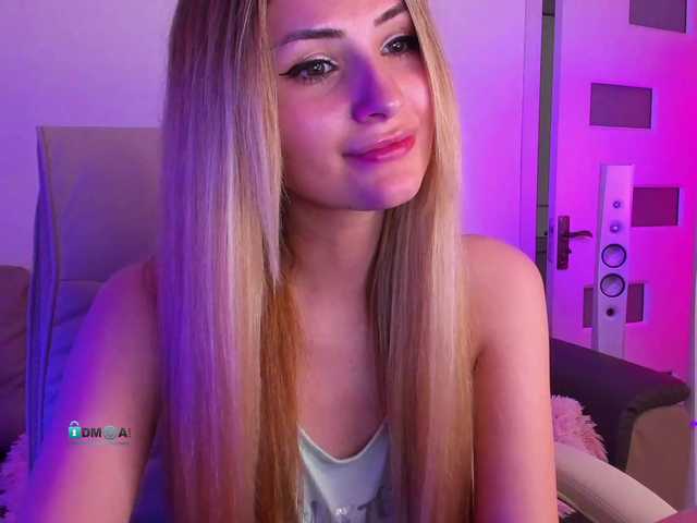 Live sex webcam photo for meow #273537712