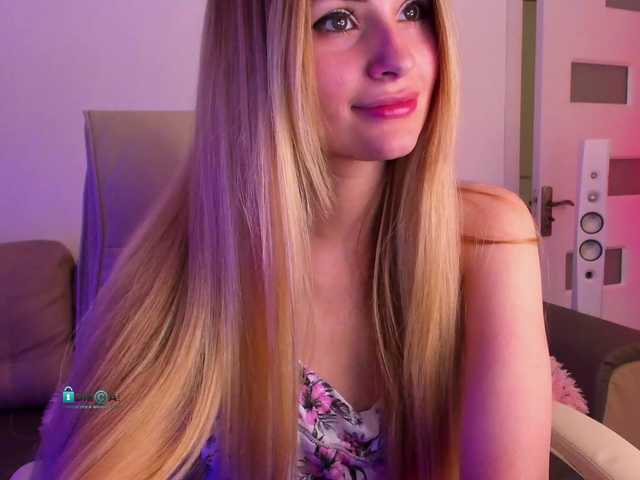 Live sex webcam photo for meow #273557820