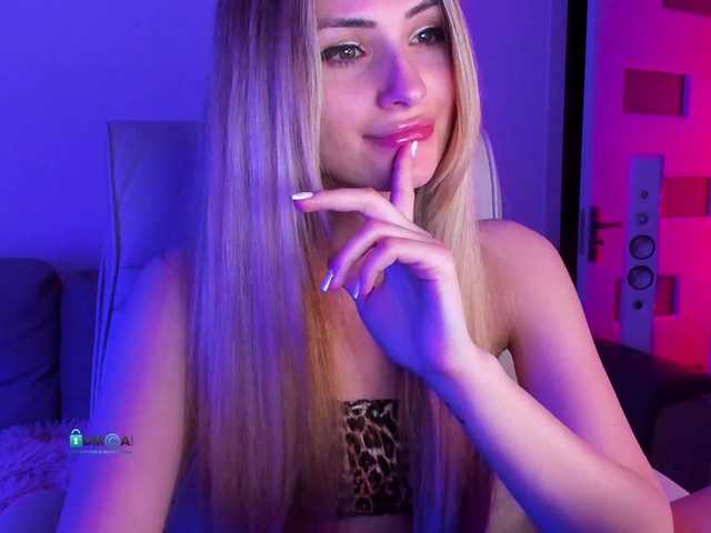 Live sex webcam photo for meow #273840584