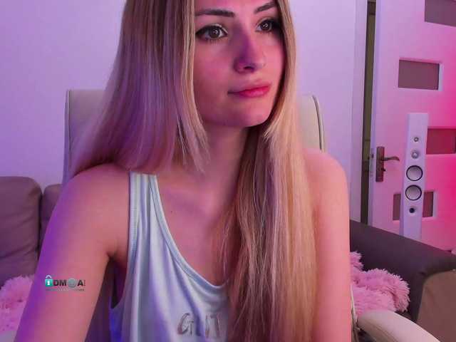 Live sex webcam photo for meow #273964742