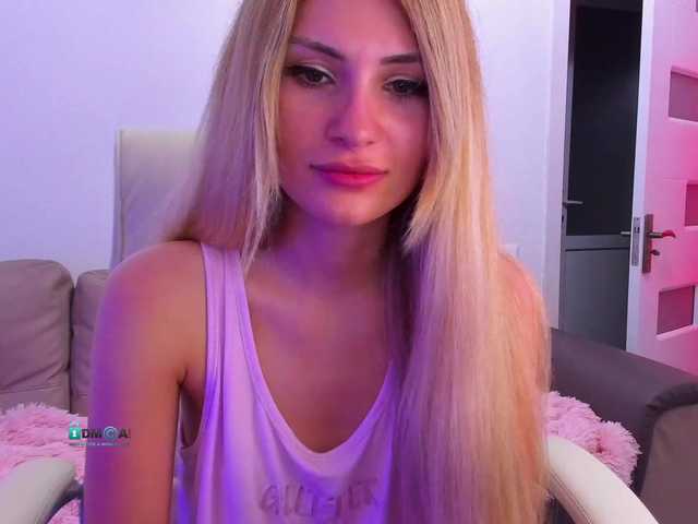 Live sex webcam photo for meow #274252541