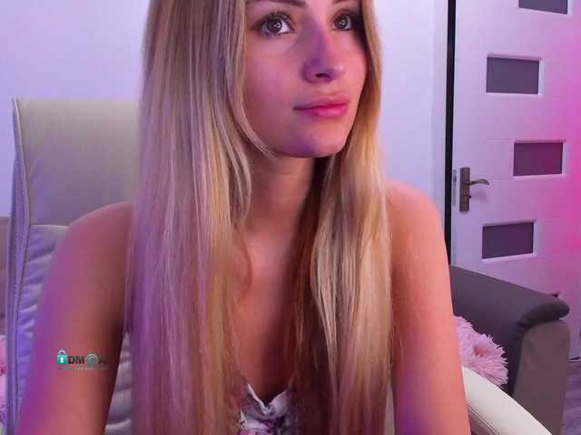 Live sex webcam photo for meow #274315100