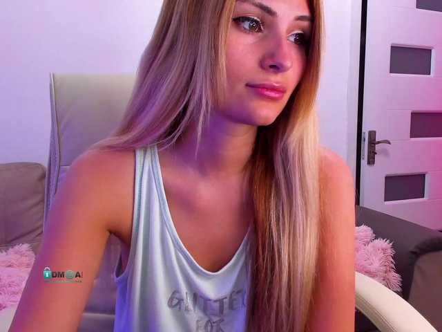 Live sex webcam photo for meow #274355030