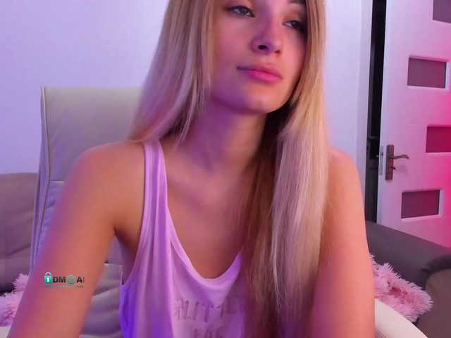 Live sex webcam photo for meow #274378136