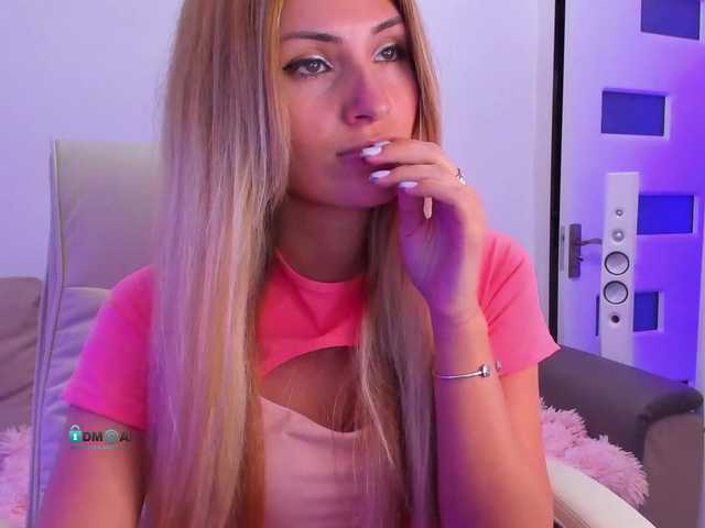 Live sex webcam photo for meow #274684313