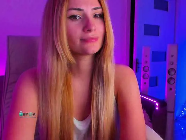 Live sex webcam photo for meow #276371352