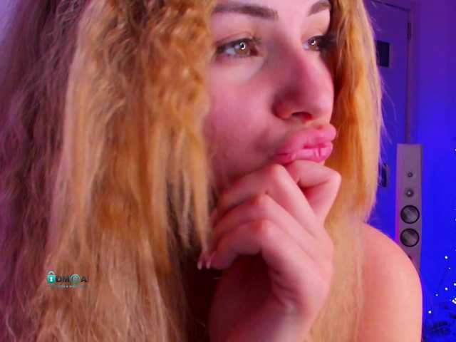 Live sex webcam photo for meow #276665326