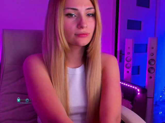 Live sex webcam photo for meow #276779508