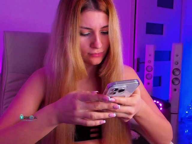 Live sex webcam photo for meow #276792444