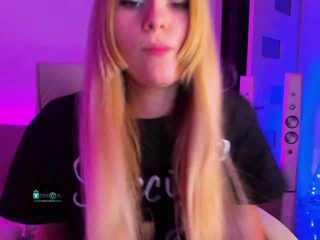 Live sex webcam photo for meow #276945034