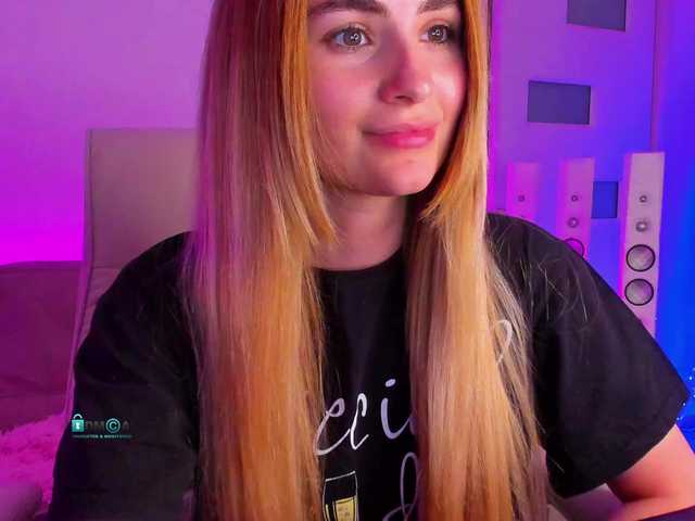 Live sex webcam photo for meow #277900363