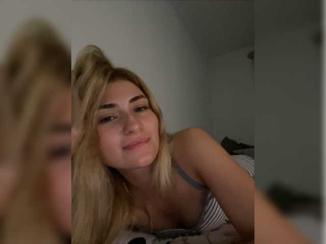 Live sex webcam photo for meow #278168830