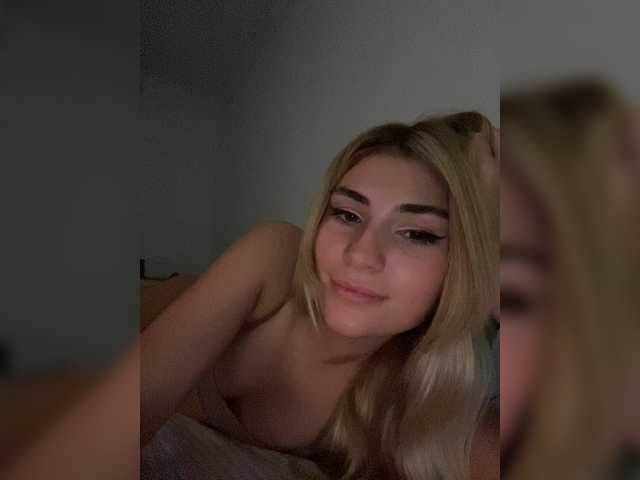 Live sex webcam photo for meow #278217644