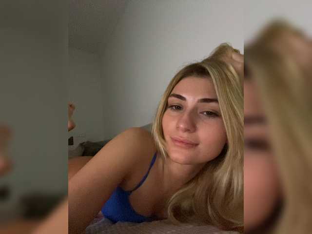 Live sex webcam photo for meow #278222169