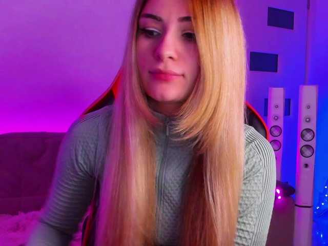 Live sex webcam photo for meow #290268969