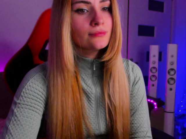 Live sex webcam photo for meow #290270982