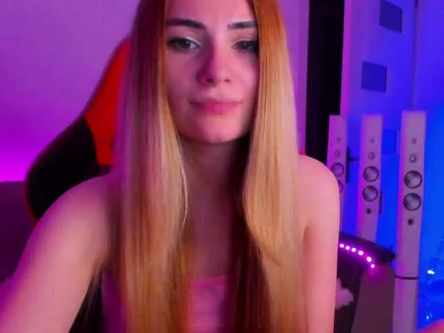 Live sex webcam photo for meow #291135576