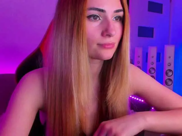 Live sex webcam photo for meow #291154975