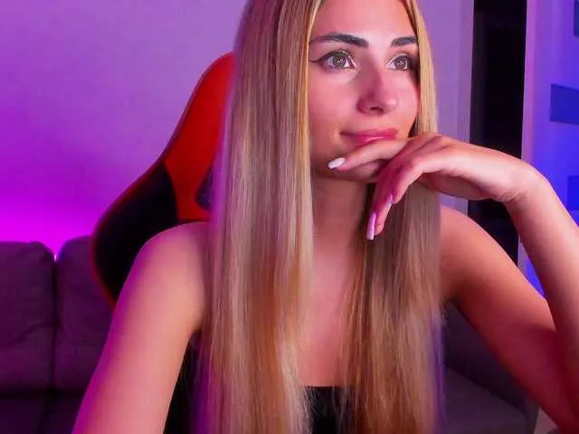 Live sex webcam photo for meow #291482785