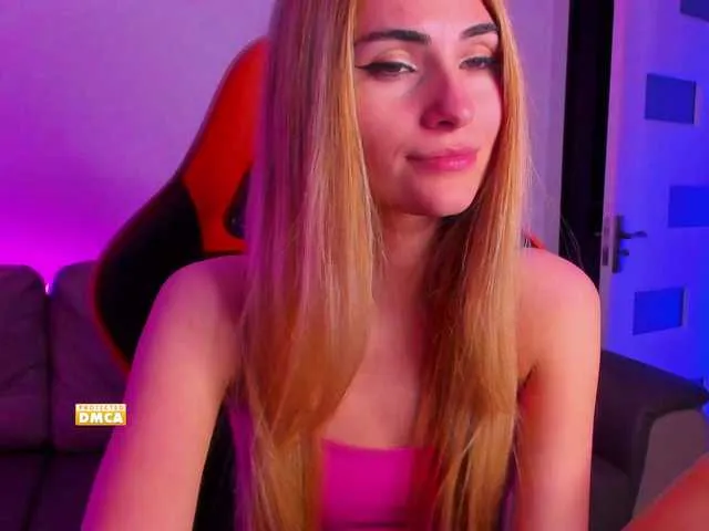 Live sex webcam photo for meow #292052842